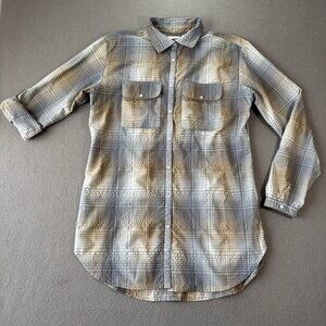 MEC Plaid Button Up Shirt Womens L Regular Fit Outdoor Hiking Casual Lightweight